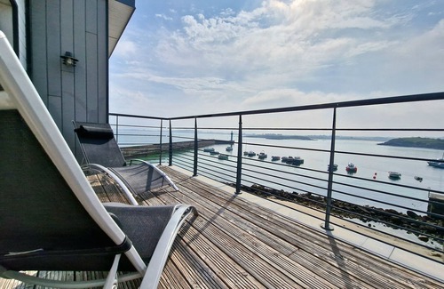 Sibiril House | Villa de la Digue, 6 people, waterfront, SPA