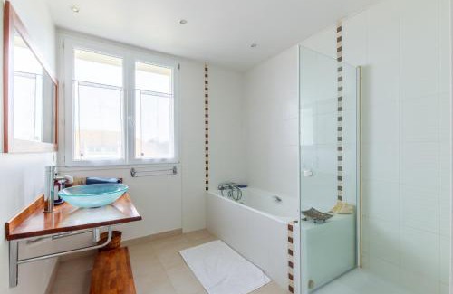 Ver-sur-Mer House | Villa de la Plage - à Ver sur Mer