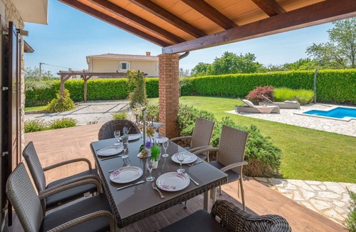 Vosteni Villa | Villa Dea in Vošteni - Haus für 6 Personen
