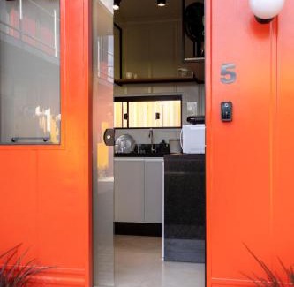 Ahu Apartment | Villa Dei Colori Studio 5 com Wi-Fi perto do Museu do Olho