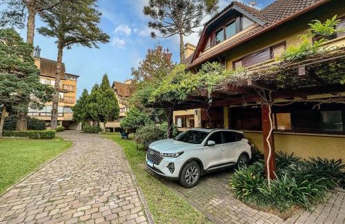 Centro House | Villa Del Fiori com Piscina Aquec by Achei Gramado