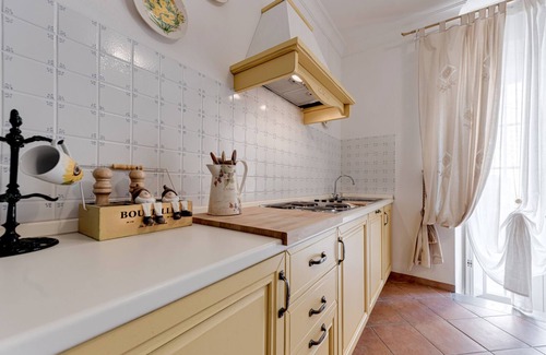 Santa Maria del Giudice House | Villa Del Papa