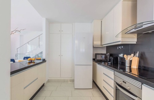 Salobrena Villa | Villa Delfín Blanca with fantastic views and private pool