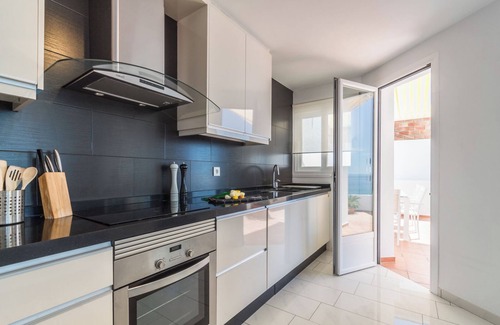 Salobrena Villa | Villa Delfín Blanca with fantastic views and private pool