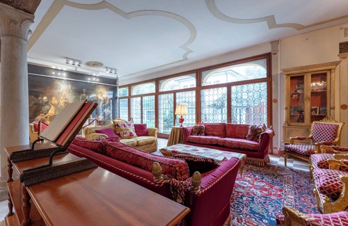 Treviso Villa | [Villa Design] Jacuzzi & Rooftop in Treviso