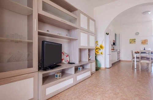 Torre Lapillo Villa | Villa Diamante Torre Lapillo With Air Conditioning, Parking And Wi-fi