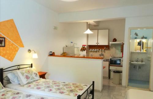 Agios Gordios Apartment | Villa Eleni (Studio 1) Fully equiped, near the sea