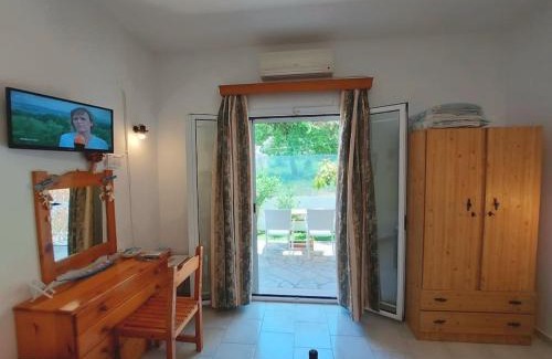 Agios Gordios Apartment | Villa Eleni (Studio 1) Fully equiped, near the sea