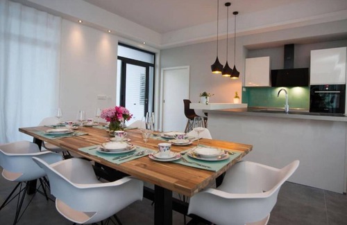 Cove Makarac (Milna) Villa | Villa Ema with Swimming Pool by the Sea