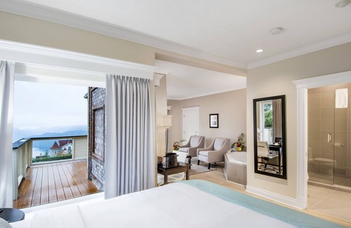 Malahat Resort | Villa Eyrie Resort