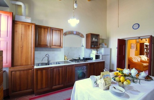 Le Piazze Villa | Villa Fausta - Tuscan Countryside Villa with Pool