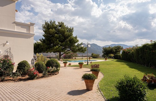 Isthmia Villa | Villa Fantasia Isthmia