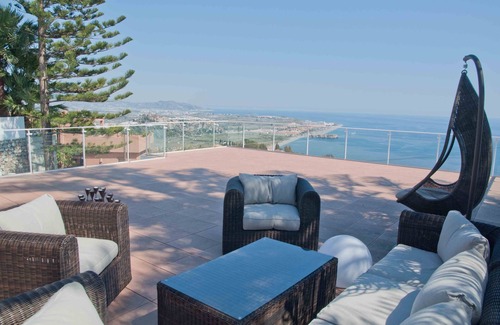 Salobrena Villa | Villa Favorita, Tropic.C, Andalusia, Spain, the holiday home you are looking for