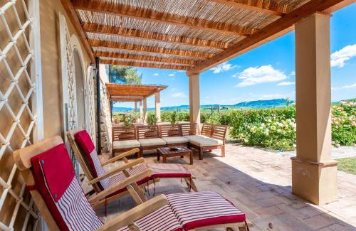 Lajatico Villa | Villa Fecciano - Garden, Pool and Stunning Views