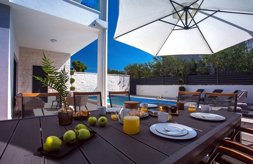Kastel Stafilic Villa | VILLA FILIP heated pool, sauna, 5 ensuite bedrooms, 30m from sea,