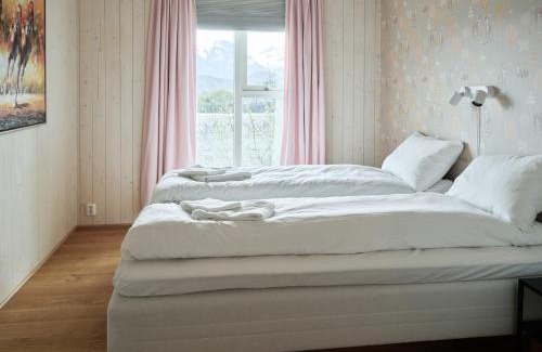 Møre og Romsdal Apartment | Villa Fjord View