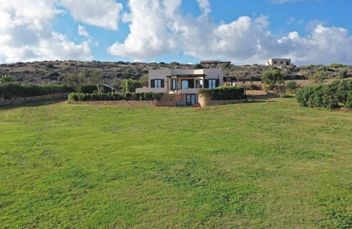 Favignana Villa | Villa Fronte Mare Stornello 1 - .