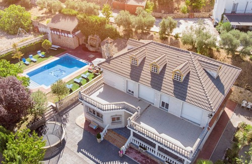 Los Villares Ski Chalet | Villa Fuji Sierra de la Pandera