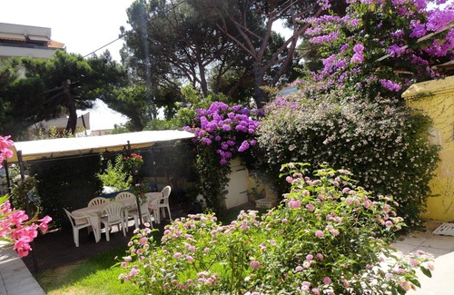 Argeles Plage Villa | Villa, full of charm, only 50m away from the beach!