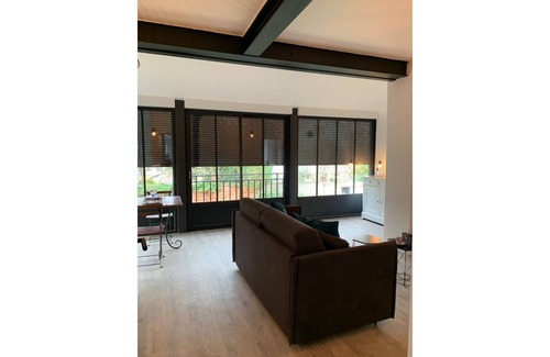 Juvisy-sur-Orge Apartment | VILLA GABI:Appart'T2 Tour Eiffel-10' Paris, ADP Orly