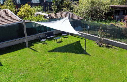 Arona Villa | Villa Gabri 1 surrounded by greenery for families within walking distance of the lake and the center