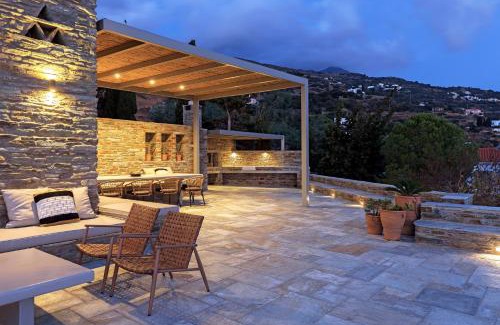 Batsi House | Villa Gaia, Beachfront, Plunge Pool & Sunset by Explore Andros