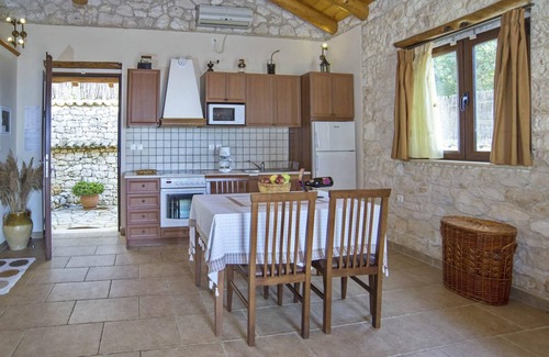 Vlachopoulatika Villa | Villa Gallini Large Private Pool Walk to Beach Sea Views A C Wifi - 979