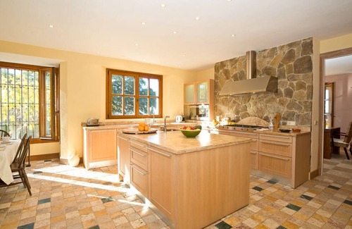 Gaucin Villa | Villa Gaucin - Six Bedroom Villa, Sleeps 12