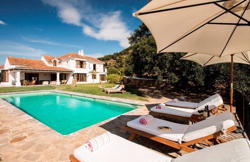 Gaucin Villa | Villa Gaucin - Six Bedroom Villa, Sleeps 12