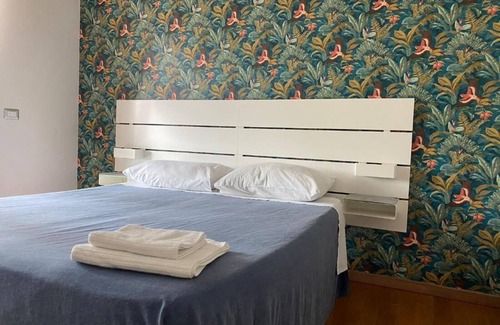 Cornaredo Villa | Villa Ghisolfa with garden
