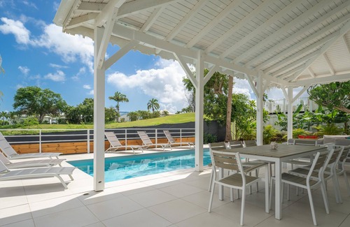 Saint-Francois Villa | Villa Green Caraibes, pool and view on the international golf of St-François