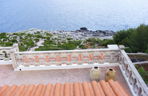 Corsano Apartment | Villa Guardiola: Three-room apartment on the sea near Santa Maria di Leuca