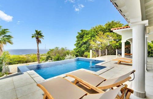 Sabadeco Villa | Villa Heros Sabadeco with Stunning Sea View