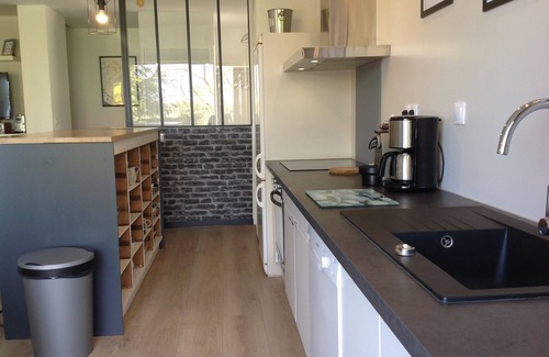 Dormans Cottage | Villa Hortensia half-timbered house, park, quiet, WIFI, wide open spaces
