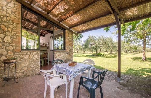 Campiglia Villa | Villa "Il Poggio di San Gimignano" with Pool, Wi-Fi, A/C, Terrace & Garden