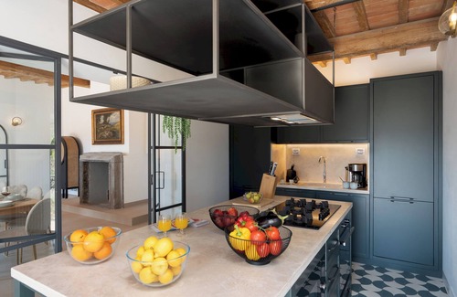 Pomarance Villa | Villa il Pozzo 14, Emma Villas