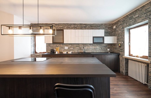 San Martino Buon Albergo Villa | Villa Immersa nel Verde con Piscina, Tennis e Vista sul Nostro Fiume