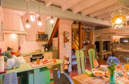 A Lama House | Villa in A Lama near Rías Baixas Beaches