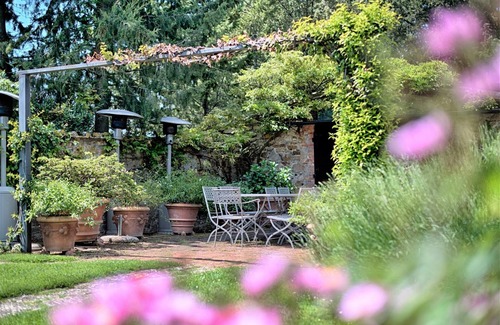 Castellina in Chianti Villa | Villa in Castellina w Pool Garden Winery