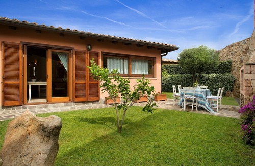 Capo Coda Cavallo Villa | Villa in Capo Coda Cavallo with 5 bedrooms sleeps 10