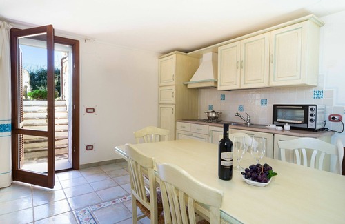 Capo Coda Cavallo Villa | Villa in Capo Coda Cavallo with 6 bedrooms sleeps 12