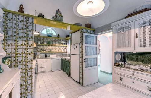 Marina Piccola Villa | Villa in Capri with 4 bedrooms sleeps 8