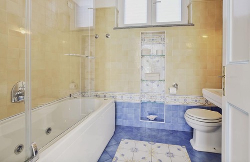 Licola Villa | Villa in Capri with 7 bedrooms sleeps 14