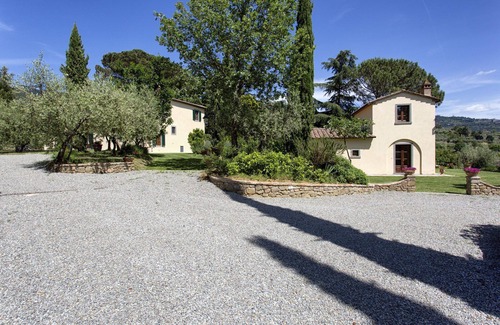 San Pietro a Cegliolo Villa | Villa in Cegliolo with 7 bedrooms sleeps 14