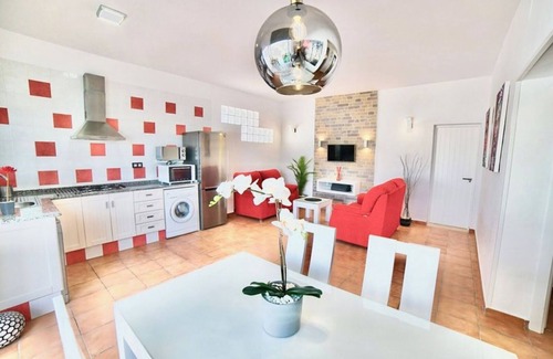 Conil de la Frontera Villa | VILLA IN CONIL PRIVATE POOL, VILLA YUCA