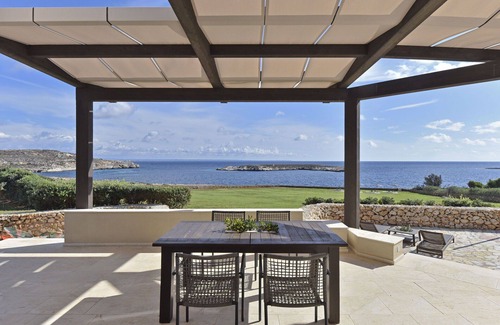 Favignana Villa | Villa in Favignana with 6 bedrooms sleeps 12