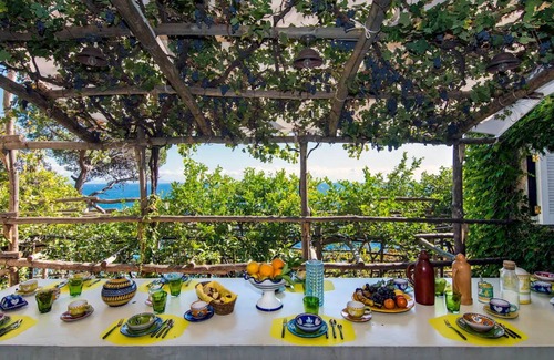 Maiori Villa | Villa in Maiori with 6 bedrooms sleeps 12