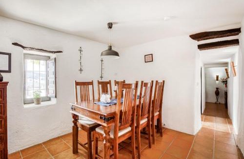 Montefrio Villa | Villa in Montefrio near Iznajar Lake