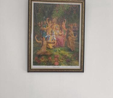 Mathura Villa | Villa in Radha Golf l 5 mins to Sri Rupa Seva Kunj ISKCON l 10 mins to Shrinathji Temple Poonchari l Near Gaurangi Ras Kunj & Brij Vasundhara