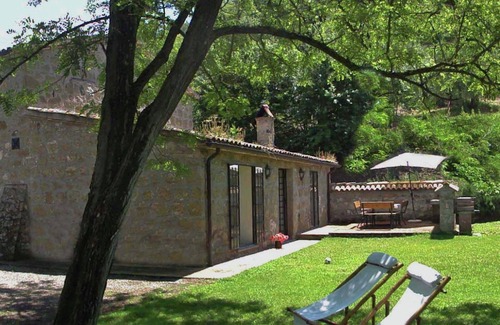 Castiglione in Teverina Villa | Villa in Rome with Pool & Garden